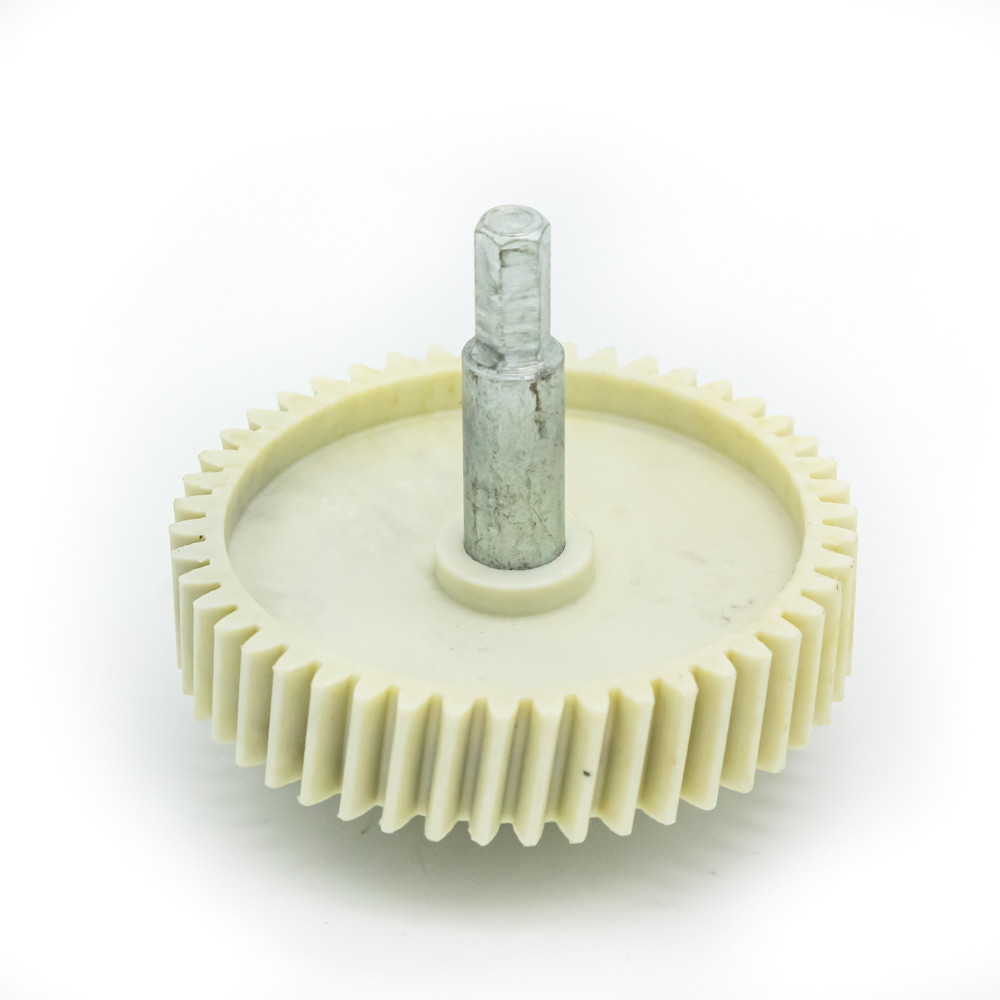 8222 Шестеренка для мясорубки Polaris, Panasonic с метал. валом D81/8 L73/18 CH001 (косые зубья)