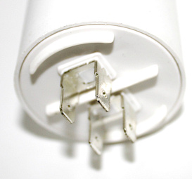 CAP534UN *Конденсатор CAP 45 мф450V CBB60