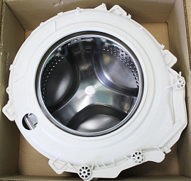 L118020 Бак в сборе со шкивом, без тэна, узкий 33см Indesit C00118020