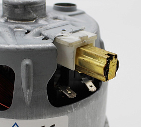 VAC067UN Двигатель пылесоса Bosch 1600W 117мм. зам.VC07252Uw